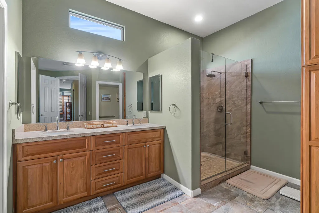 44327 Royal Lytham Drive, Indio, California 92201 home-pic-29