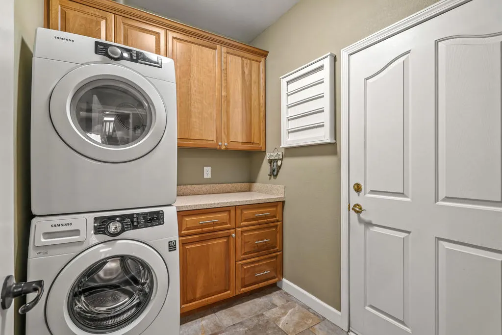 44327 Royal Lytham Drive, Indio, California 92201 home-pic-36
