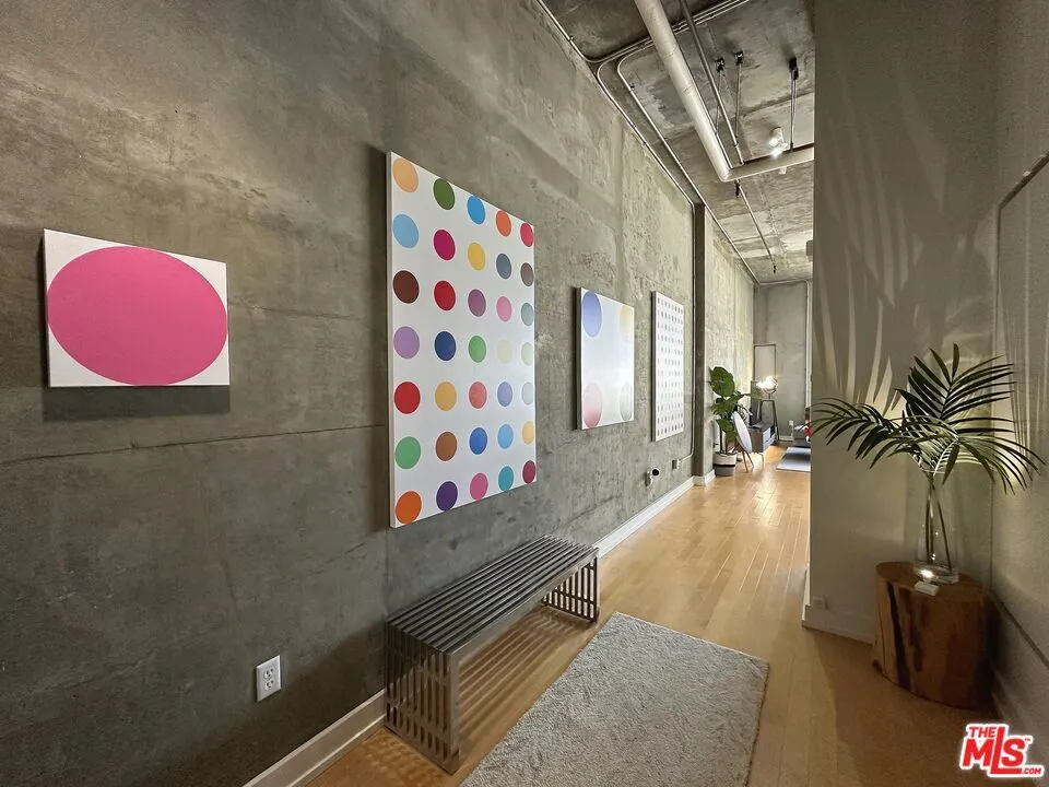 645 W 9th Street 711, Los Angeles, California 90015 home-pic-8