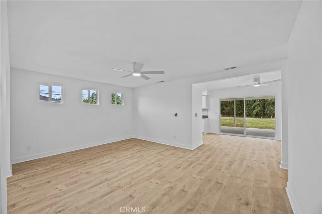 9175 Sabre Lane, Westminster, California 92683 home-pic-4