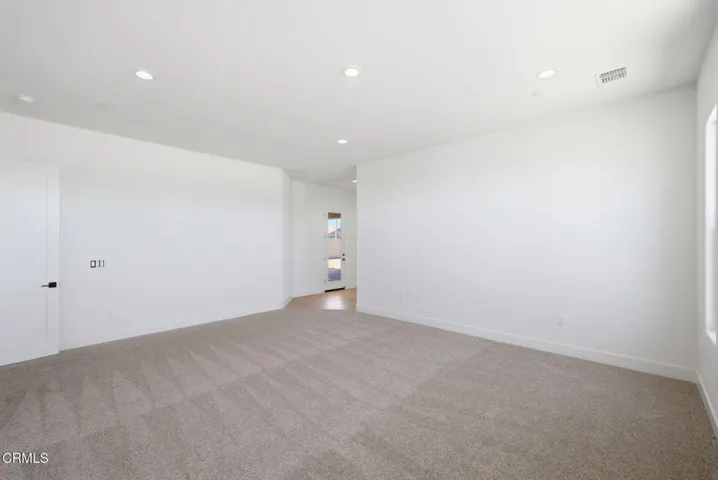27-web-or-mls-13615-velma-pearl