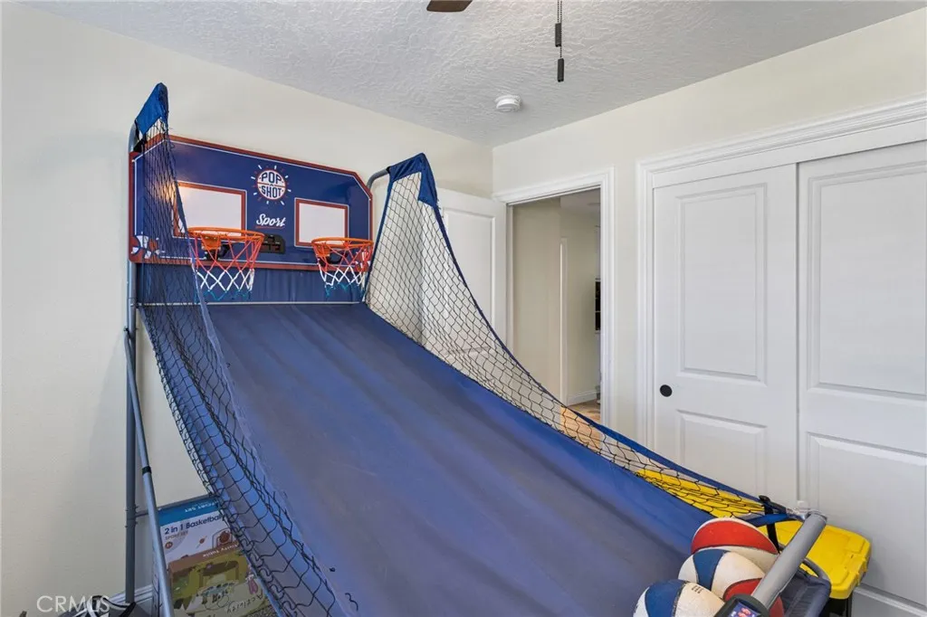 10535 7th, Hesperia, California 92345 home-pic-24