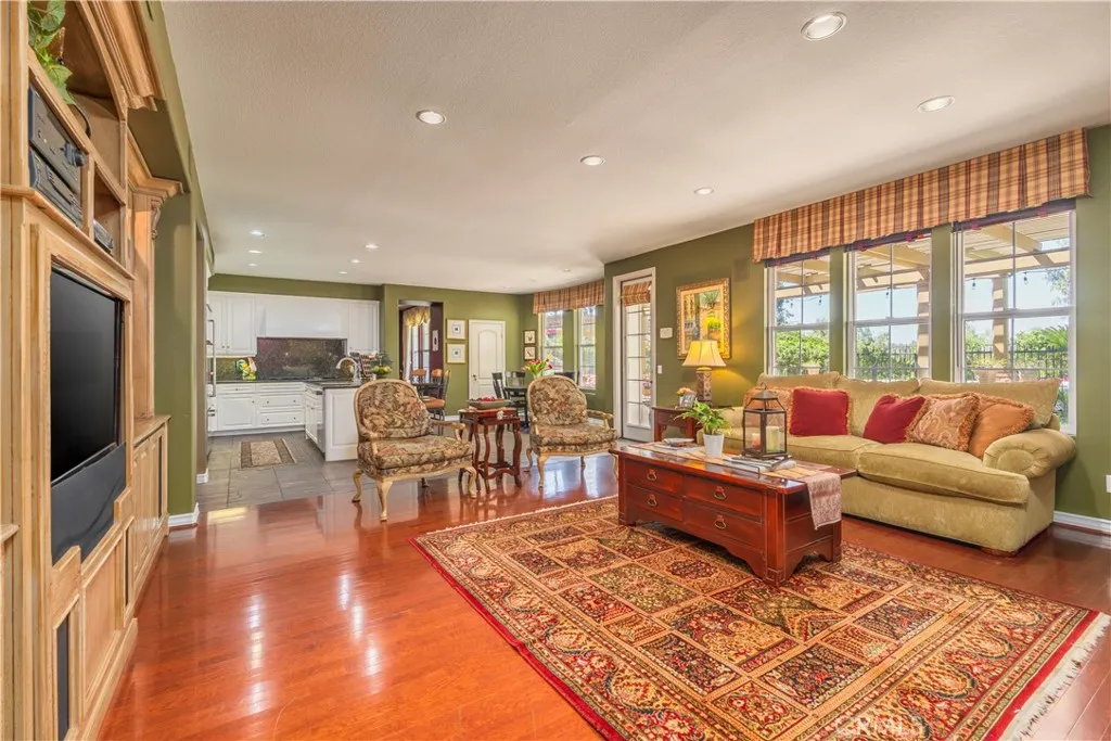 1515 S Westridge Road, West Covina, California 91791 home-pic-9