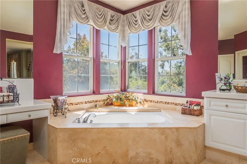 1515 S Westridge Road, West Covina, California 91791 home-pic-22