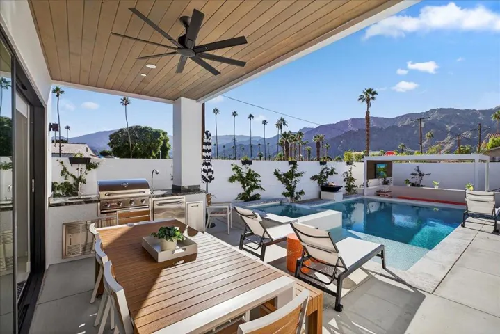 Outdoor Ceiling Fan