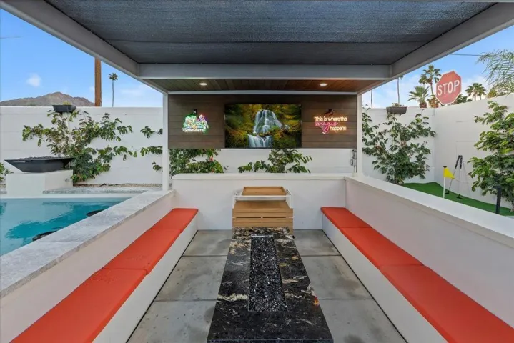 Outdoor TV