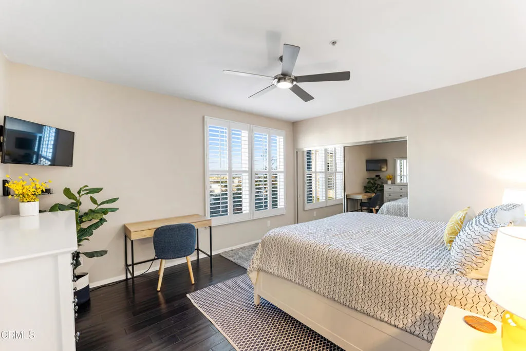 436 Poli Street 404, Ventura, California 93001 home-pic-23