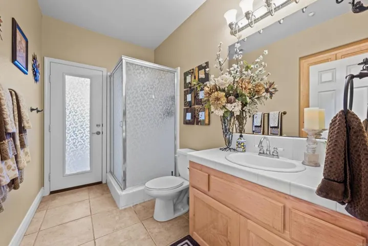 31340 North Star Way, Valley Center, California 92082