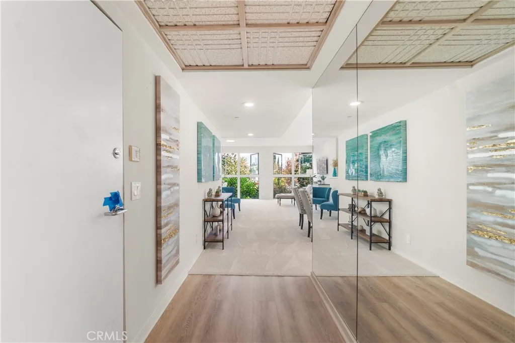 1927 Glendon 301, Los Angeles, California 90025 home-pic-7