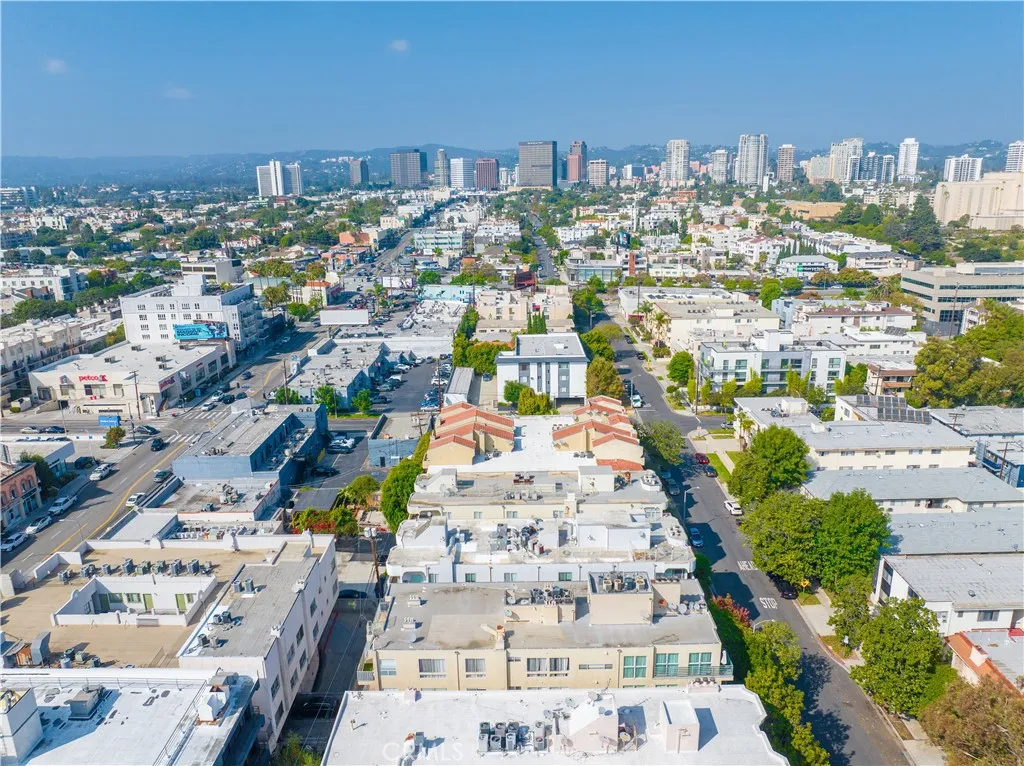 1927 Glendon 301, Los Angeles, California 90025 home-pic-44