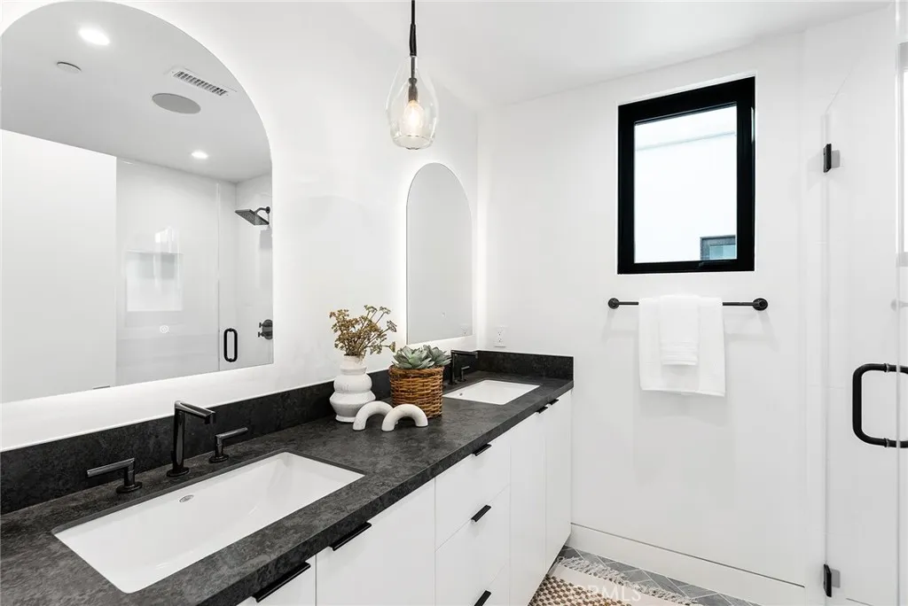 5007 Seashore, Newport Beach, California 92663 home-pic-16