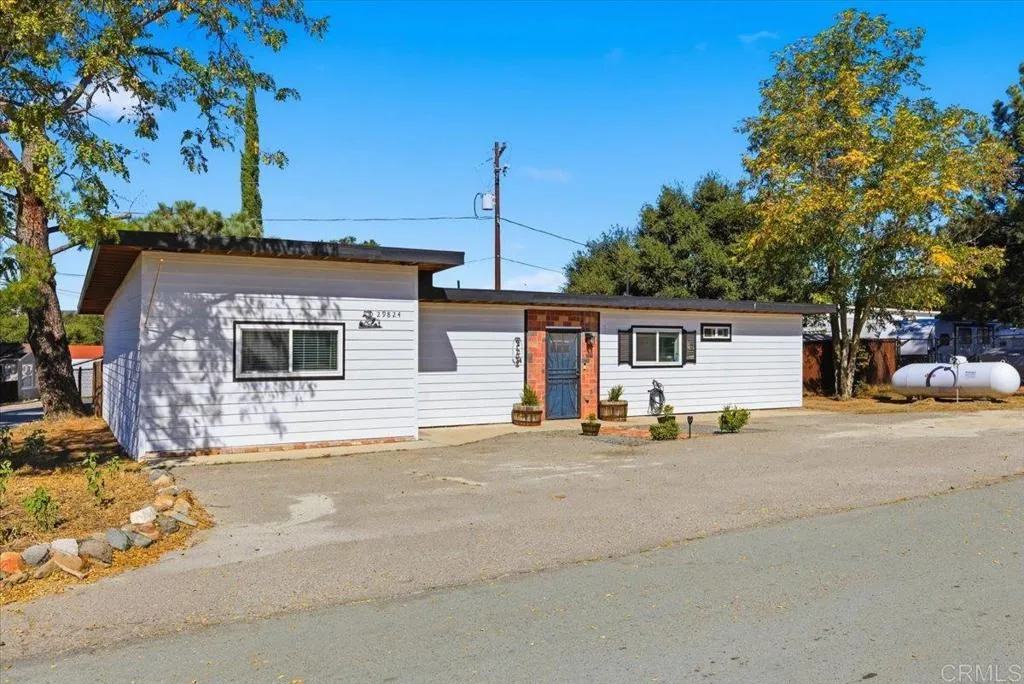 29824 Oak Dr., Campo, California 91906 home-pic-6