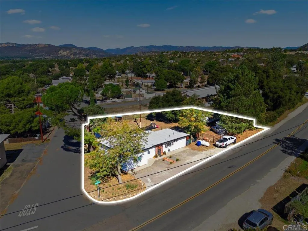 29824 Oak Dr., Campo, California 91906 home-pic-46