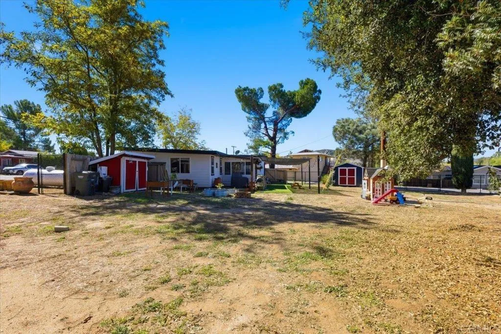 29824 Oak Dr., Campo, California 91906 home-pic-32