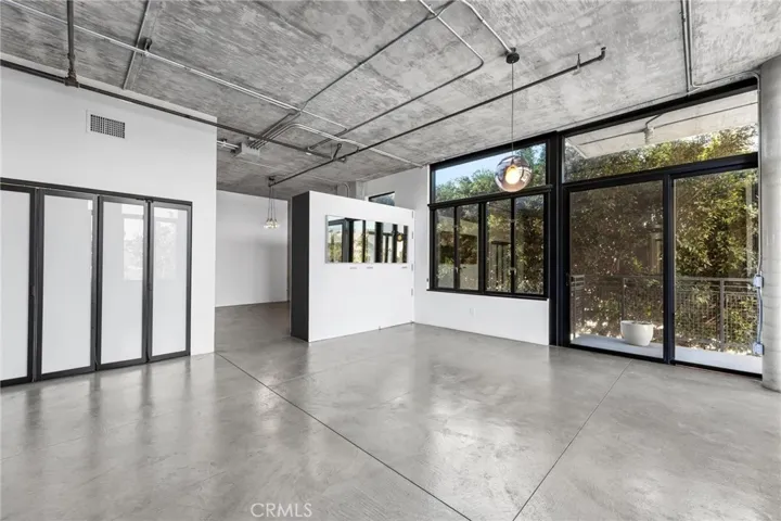 835 Locust Avenue 322, Long Beach, California 90813