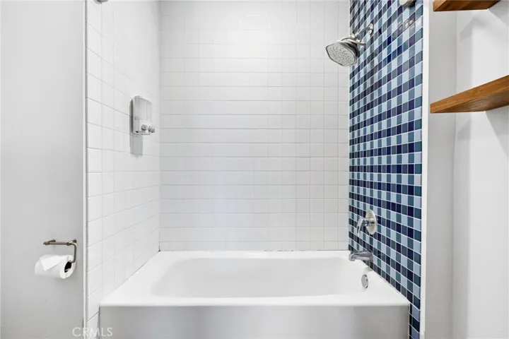 835 Locust Avenue 322, Long Beach, California 90813