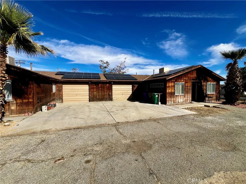 6386 Linda Lee Drive, Yucca Valley, California 92284 home-pic-8