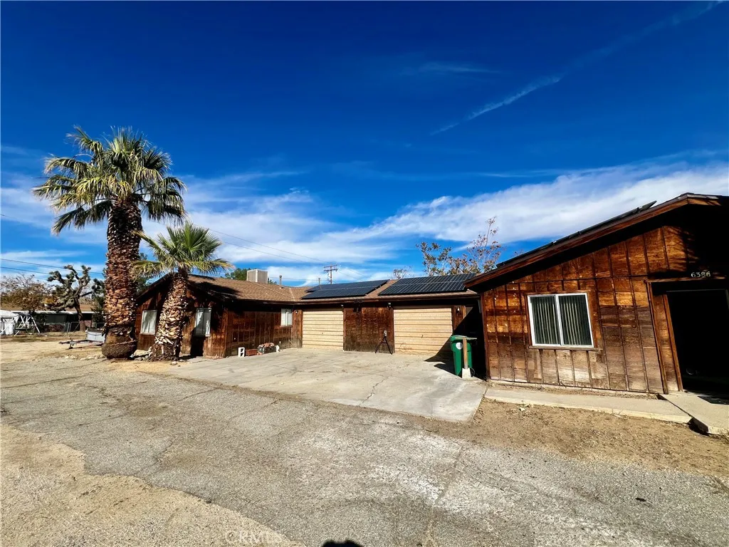 6386 Linda Lee Drive, Yucca Valley, California 92284 home-pic-3