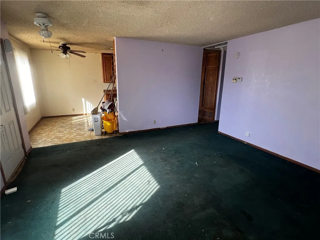 6386 Linda Lee Drive, Yucca Valley, California 92284 home-pic-22