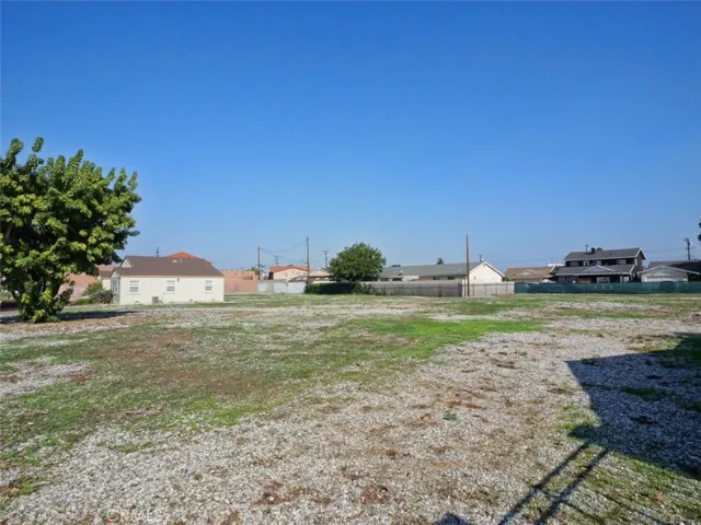 22108 Avalon, Carson, California 90745
