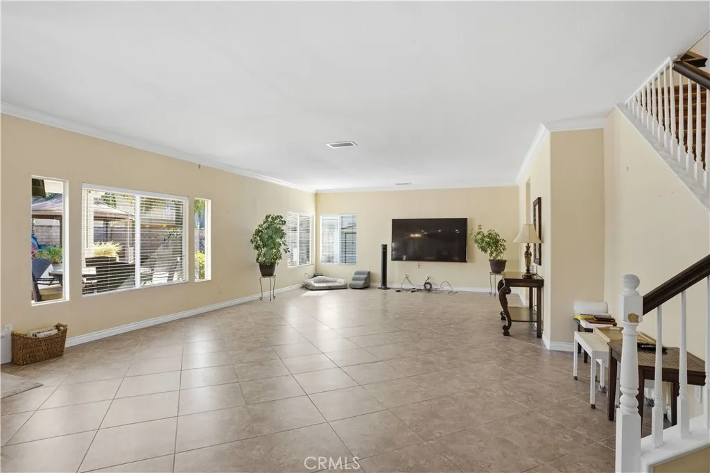 32896 Starlight Street, Wildomar, California 92595 home-pic-9