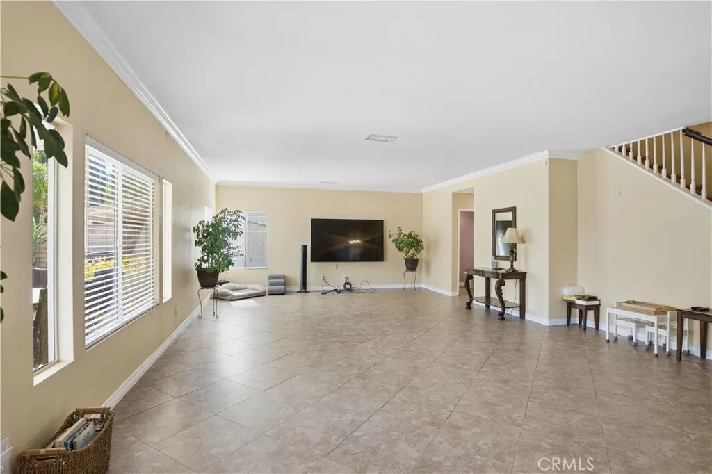 32896 Starlight Street, Wildomar, California 92595 home-pic-10