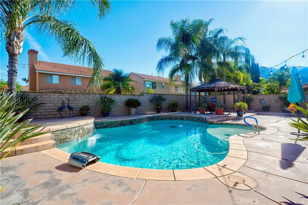 32896 Starlight Street, Wildomar, California 92595 home-pic-0