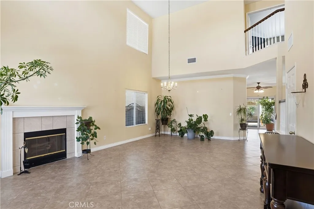 32896 Starlight Street, Wildomar, California 92595 home-pic-6