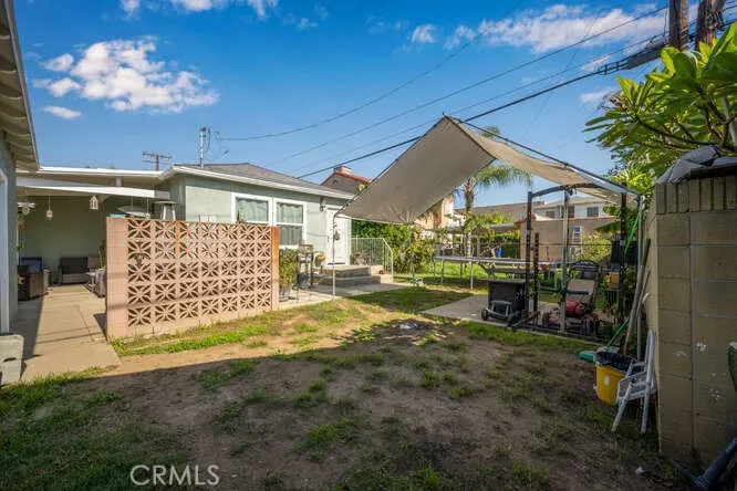 6044 Northside Drive, East Los Angeles, California 90022 home-pic-55