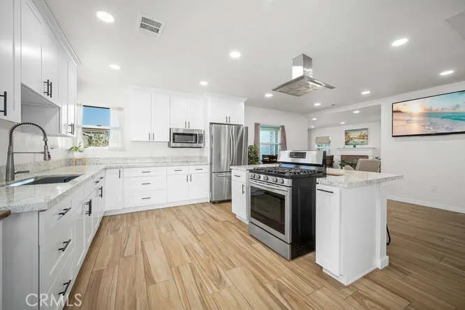 6044 Northside Drive, East Los Angeles, California 90022 home-pic-23
