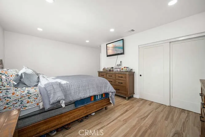 6044 Northside Drive, East Los Angeles, California 90022 home-pic-39