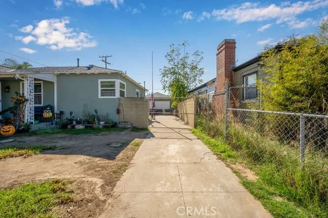 6044 Northside Drive, East Los Angeles, California 90022 home-pic-11