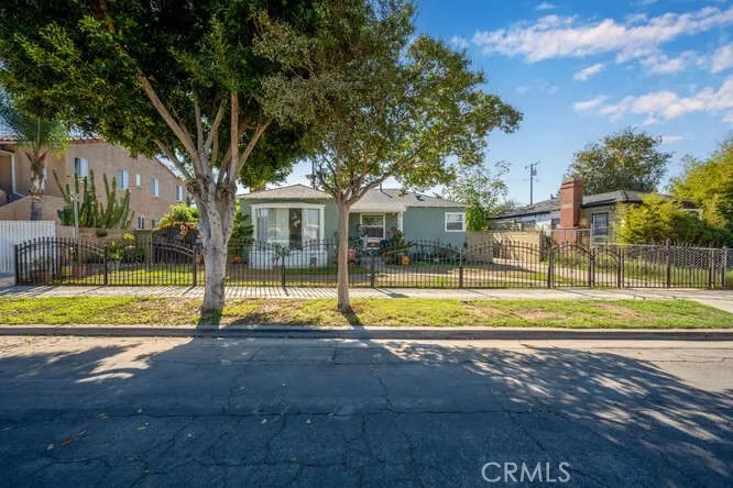 6044 Northside Drive, East Los Angeles, California 90022 home-pic-6