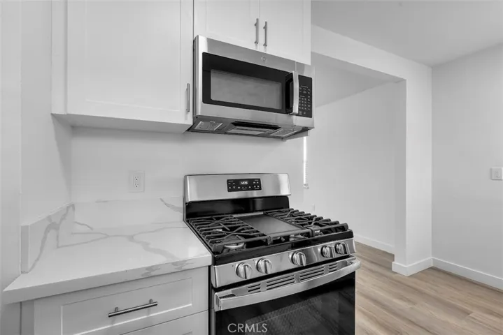 908 Manhattan Avenue, Hermosa Beach, California 90254