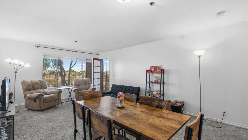5980 Dandridge Ln 215, San Diego, California 92115 home-pic-8