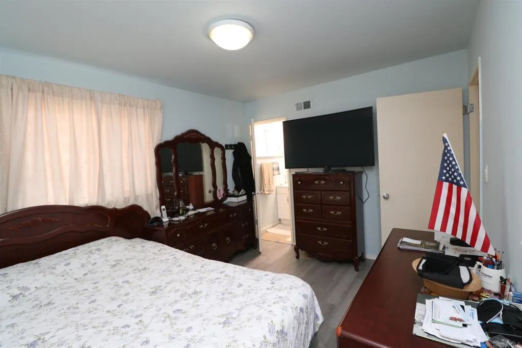 2321 Cardinal Dr, San Diego, California 92123 home-pic-26