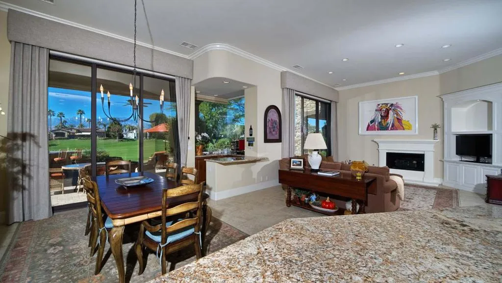 43677 Via Orvieto, Indian Wells, California 92210 home-pic-14