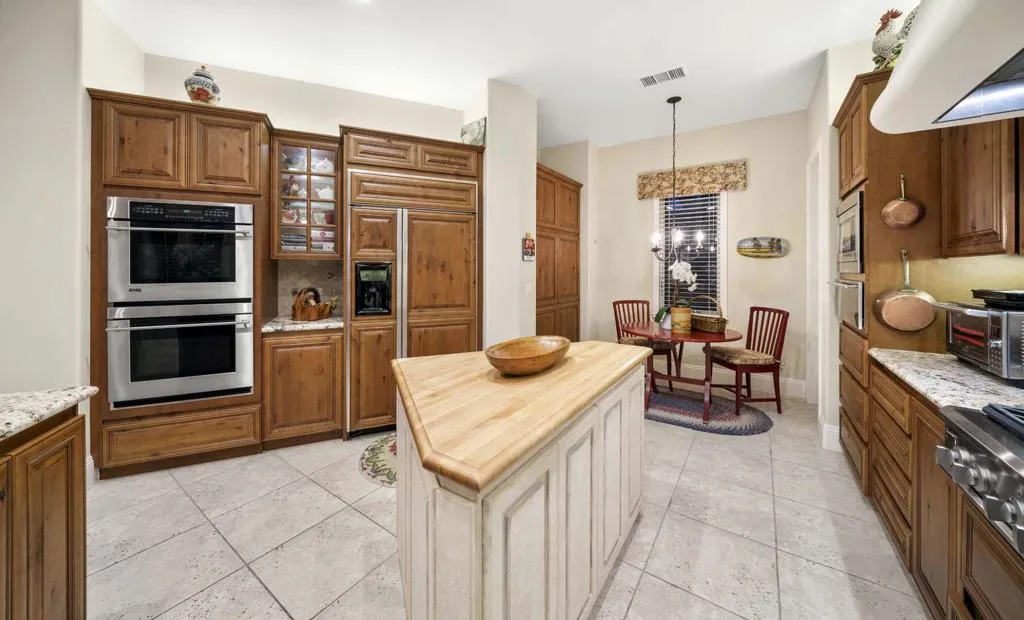 43677 Via Orvieto, Indian Wells, California 92210 home-pic-38