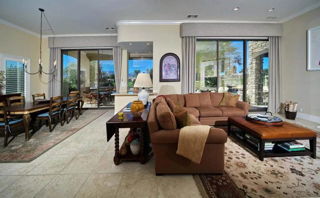 43677 Via Orvieto, Indian Wells, California 92210 home-pic-8