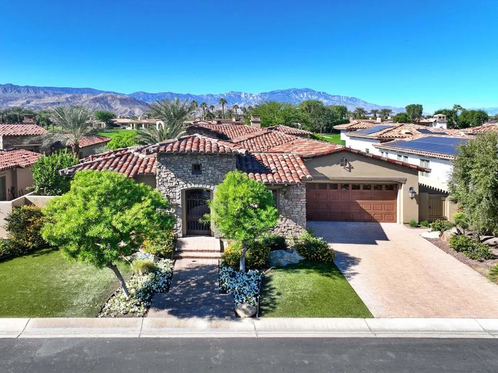 43677 Via Orvieto, Indian Wells, California 92210 home-pic-1