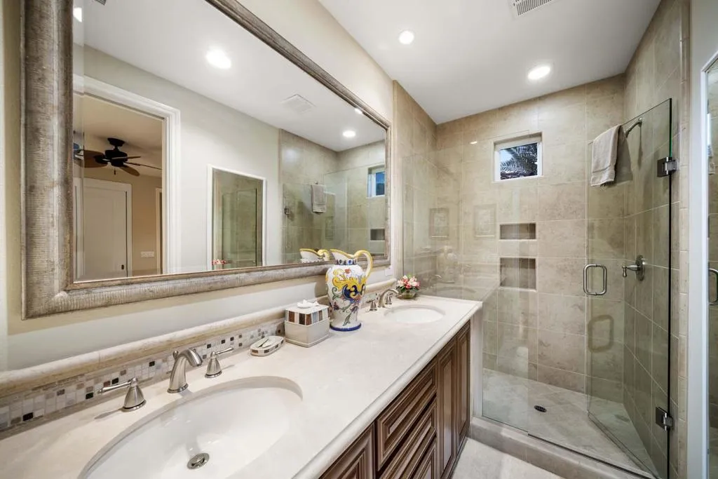 43677 Via Orvieto, Indian Wells, California 92210 home-pic-58