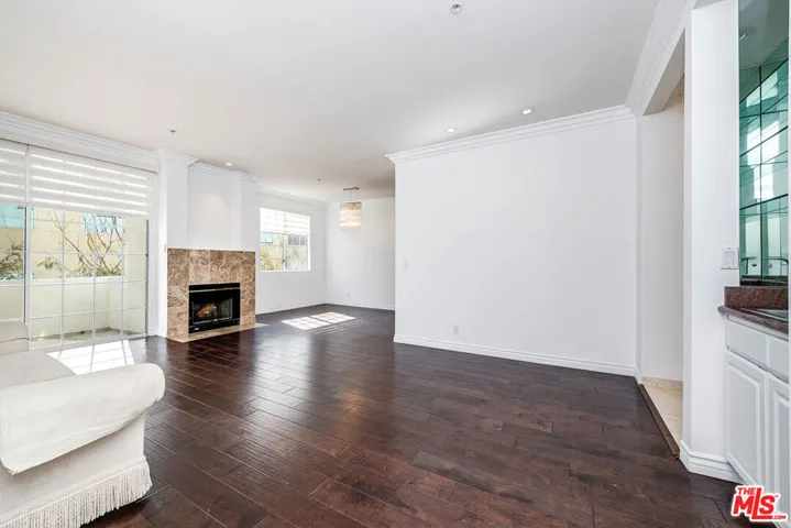 10630 Eastborne Avenue 203, Los Angeles, California 90024