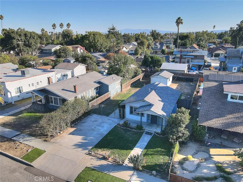 656 E Columbia, Pomona, California 91767 home-pic-4