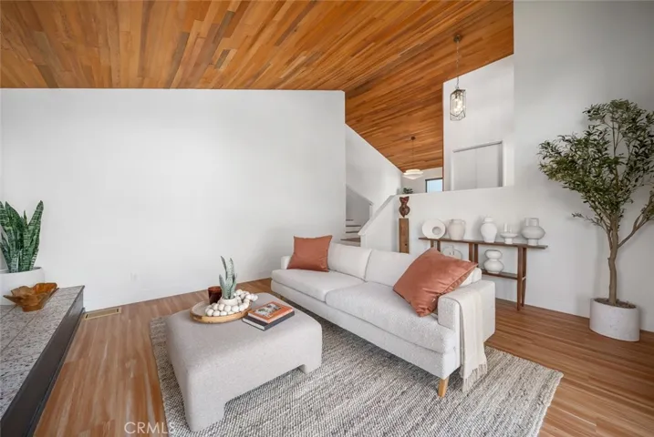 775 Huntington, Cambria, California 93428