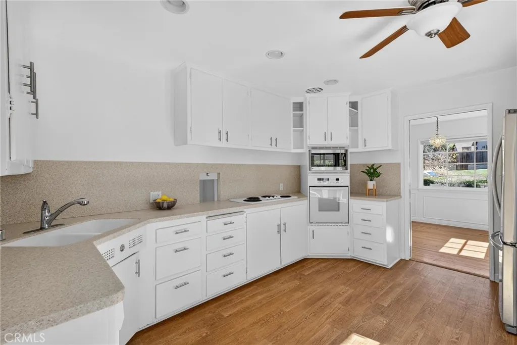 121 Via Ardilla, Palos Verdes Estates, California 90274 home-pic-12
