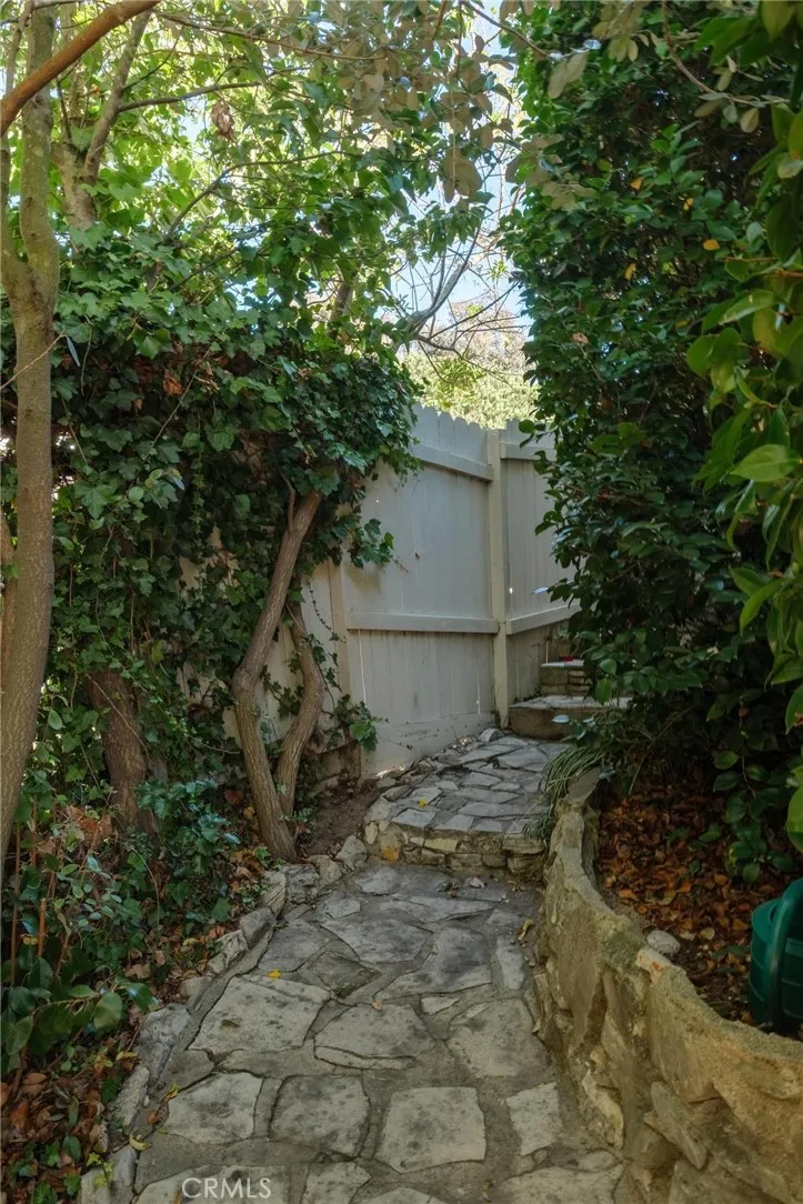 121 Via Ardilla, Palos Verdes Estates, California 90274 home-pic-22