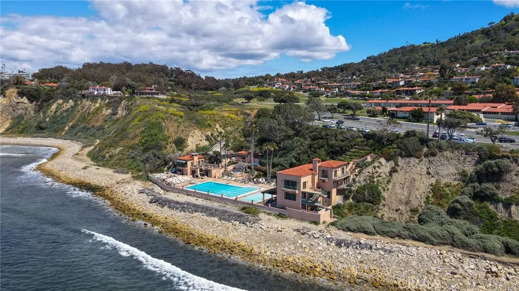 121 Via Ardilla, Palos Verdes Estates, California 90274 home-pic-55