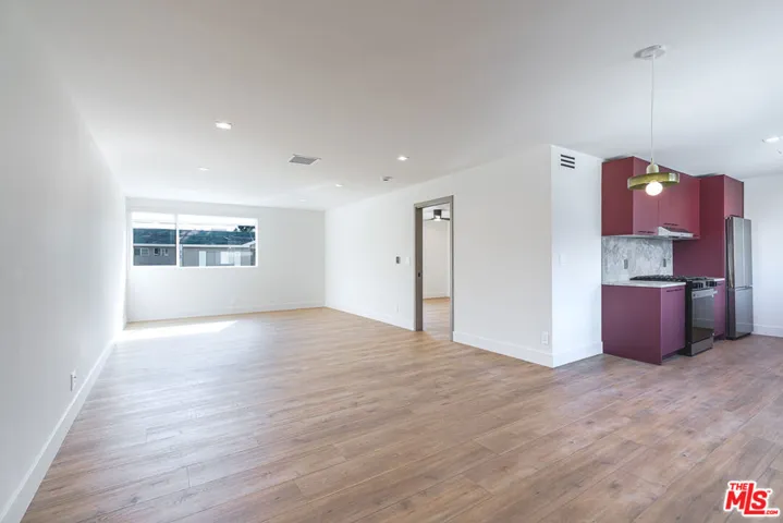 12425 Texas Avenue 14, Los Angeles, California 90025
