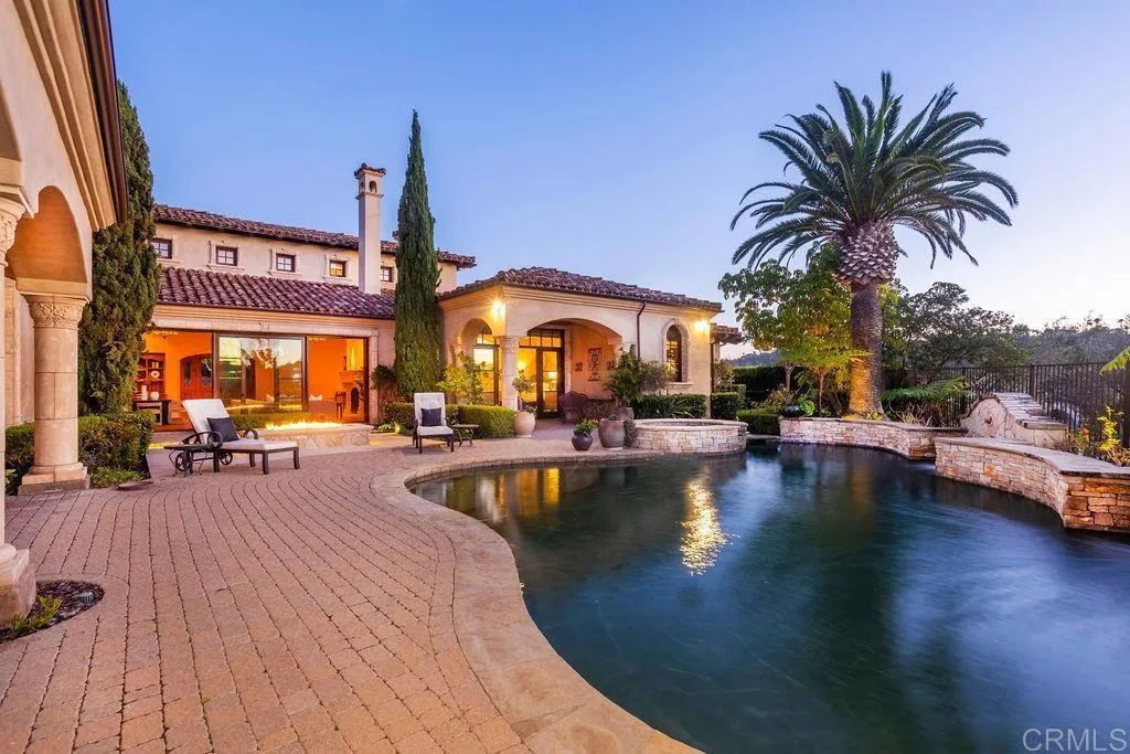 4860 Rancho Verde Trail, San Diego, California 92130 home-pic-3