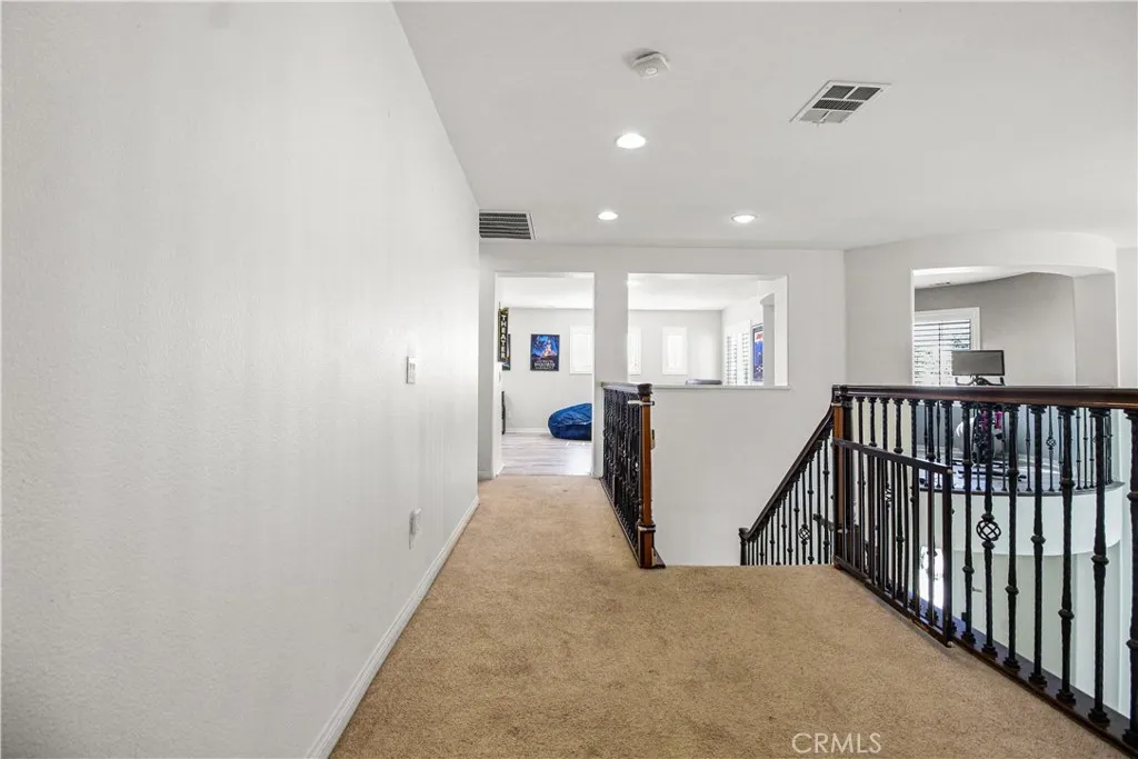 11582 Bunker, Beaumont, California 92223 home-pic-18